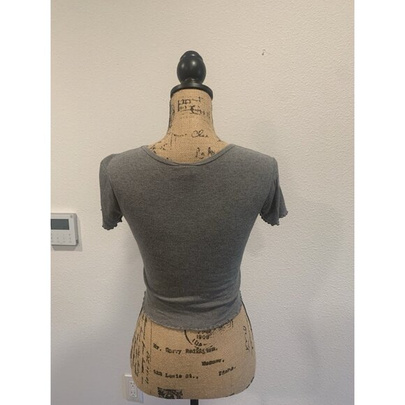 (F-173) Destined Womens Crop Top Size M Gray Color - Picture 4 of 5
